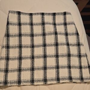 Banana Republic Black and White Checkered Mini Skirt